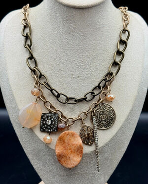Chico's NWT 22" Lynn Antique Gold Tone Double Layer Charm Necklace Agate Stone